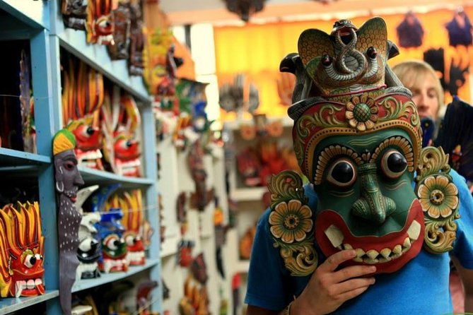 Private Day Tour to Explore Kandy From Colombo Harbor - Additional Details