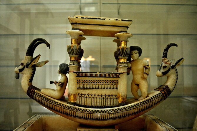 Private Day Tour to Giza Pyramids, Sphinx and Egyptian Museum in Cairo - Pricing and Booking