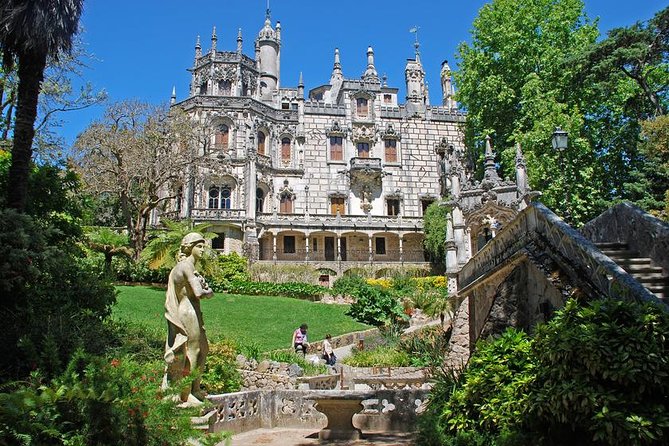 Private Day Trip to Sintra Palace, Quinta Da Regaleira and Palacio De Sintra - Customer Reviews