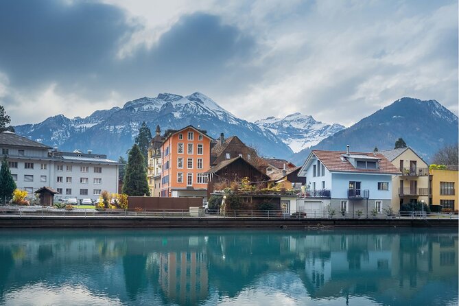 Private Daytrip to Interlaken, Grindelwald & Lauterbrunnen by Car - Tour Participation Requirements