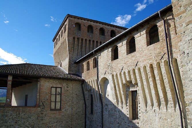 Private Direct Transfer From Milan to Parma, English Speaking Driver - Operating Hours