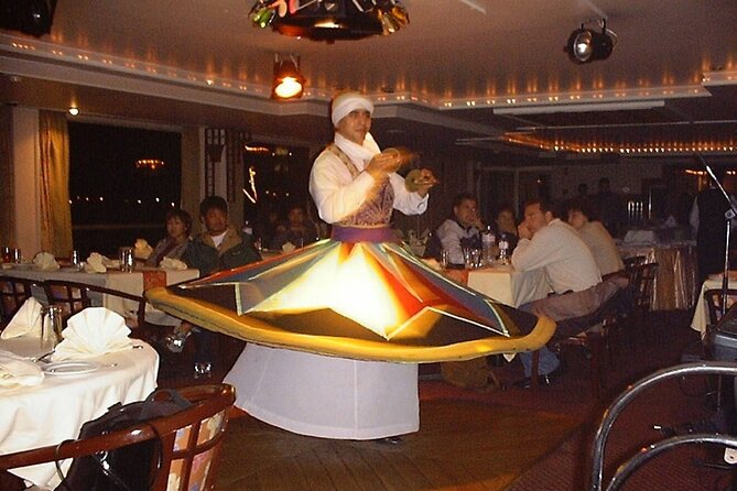 Private Egyptian Museum Night Tour and Nile Dinner Cruise - Egyptologist Guide