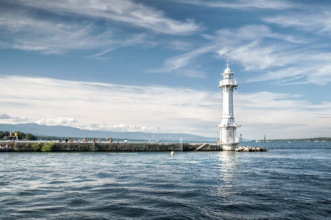 Private Family Walking Tour in Pearls of Geneva - End Point Highlights