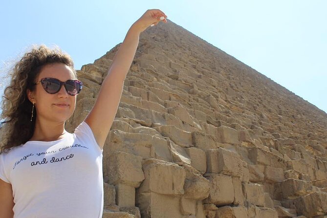 Private Full-day Guided Tour to Giza Pyramids & Sphinx , Sakkara and Memphis - Transportation Details