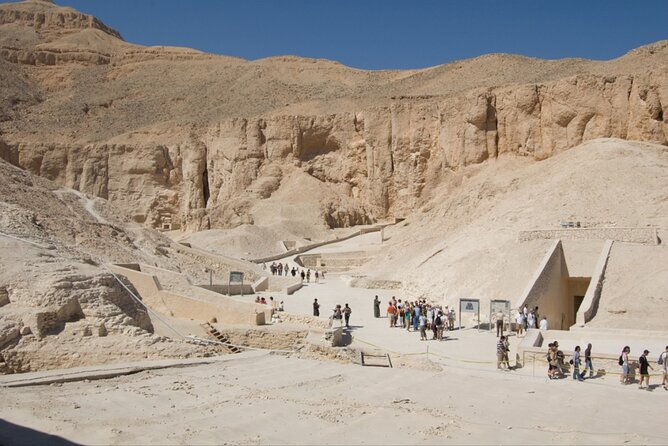 Private Full-Day Journey From Hurghada to Luxor - Itinerary Highlights