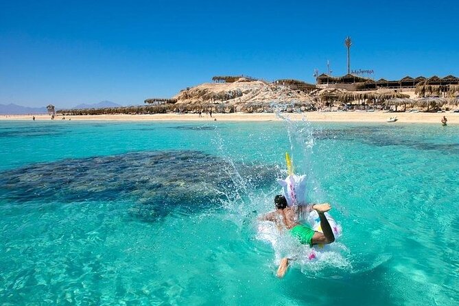Private Full Day Snorkeling to Red Sea Safaga From Luxor