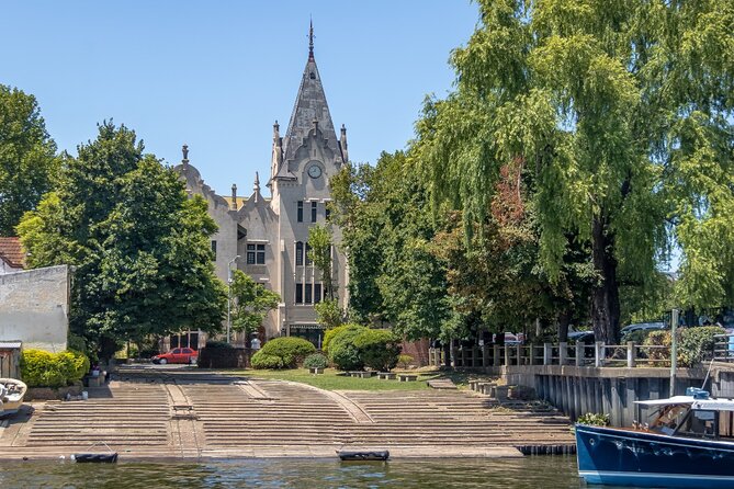 Private Full Day Tour With Highlights of Buenos Aires - Tour Accessibility