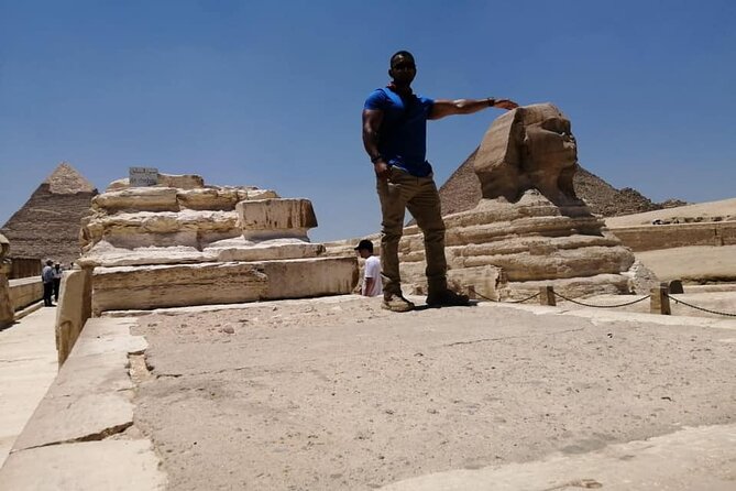 Private Giza Pyramids and Khan El-Kahili Market Day Tour - What to Expect