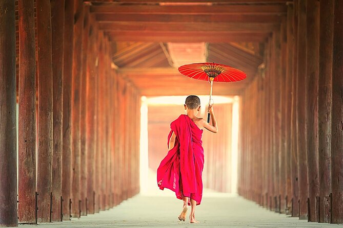 Private Guided Luxury Tour to Dharamshala From Mumbai (With Flights) - The Sum Up