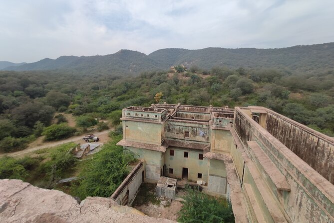 Private Half-Day Village Safari Tour in Jaipur - Meeting Point Details