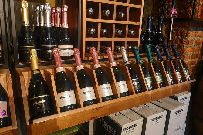 Private Helicopter Flight to Winery With Sparkling Wine Tasting - Booking