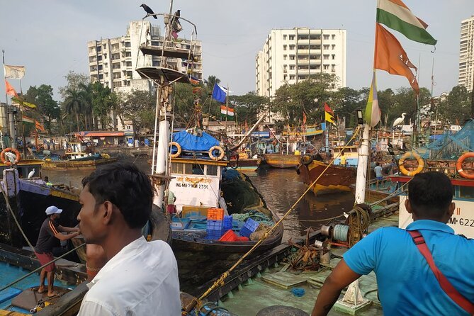 Private Mumbai by Dawn and Spiritual Temple Tour - The Sum Up
