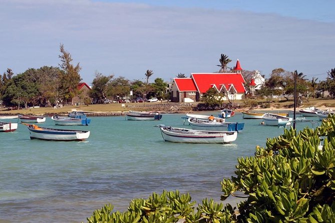 Private North Mauritius Tour - Operating Hours