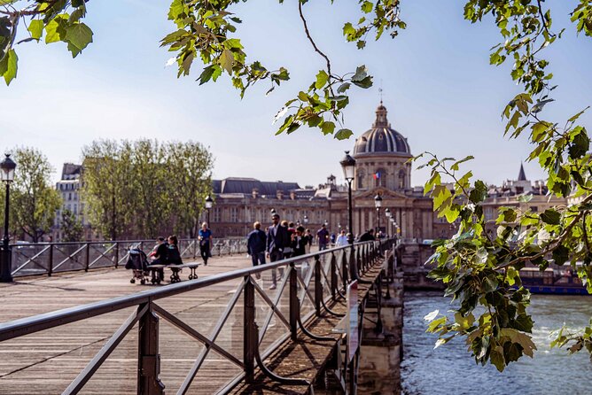 Private Paris City Tour and Shopping in La Vallée Village - Whats Included