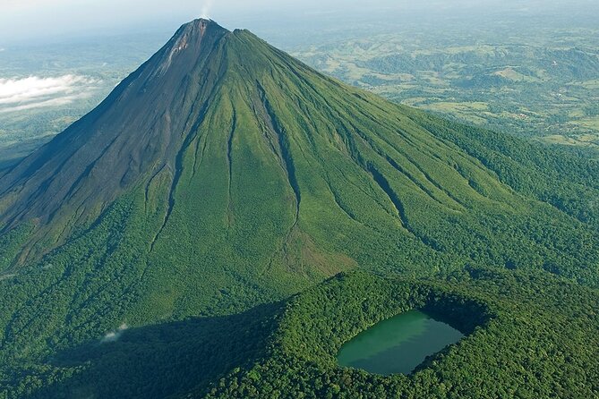 Private Tour Arenal Volcano Expedition Lava Flow 1968 - Wildlife and Nature Spotting