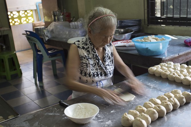 Private Tour: Local Life Experience at Takuapa Old Town - Amenities Included