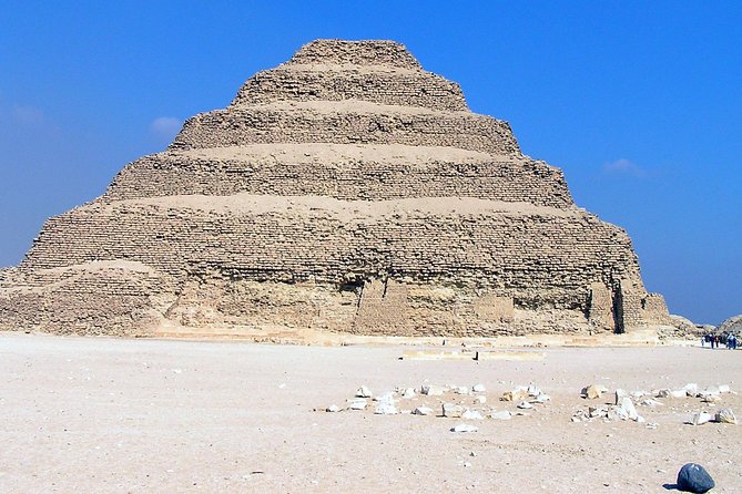 Private Tour of Saqqara, Memphis, and Giza With Three Meals - Breakfast Experience