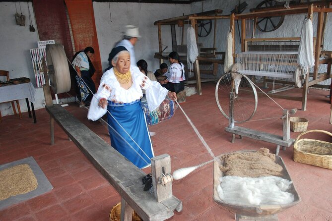 Private Tour Otavalo Culture Lakes and Indigenous Market - Itinerary Overview