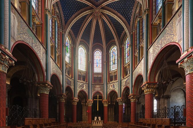 Private Tour Saint Germain, Eiffel &Cruise With CDG Transfers - Confirmation and Logistics