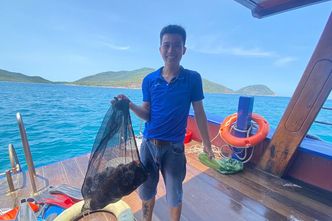 Private Tour Snorkeling & BBQ Onboard In Nha Trang - Logistics and Schedule