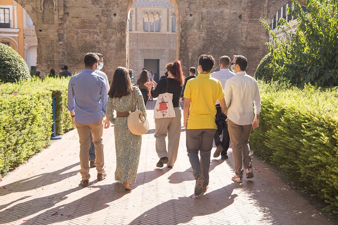Private Tour to the Alcázar of Seville for History Lovers - Tour Inclusions