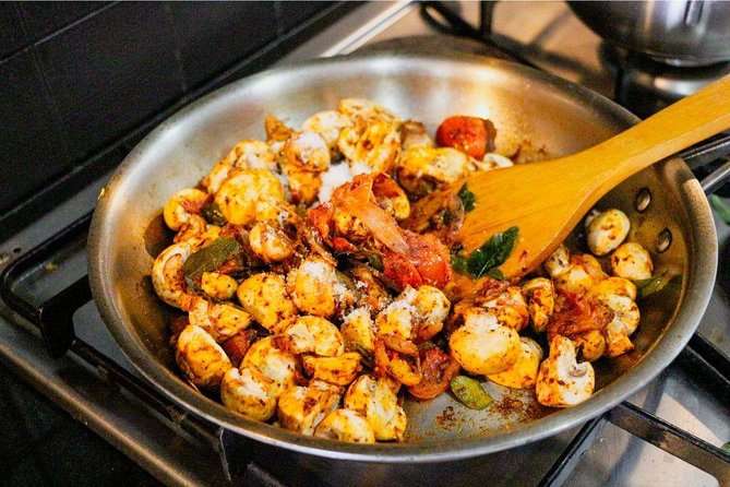 Private Traditional Sri Lankan Cooking Class in Colombo - Pricing and Booking Information