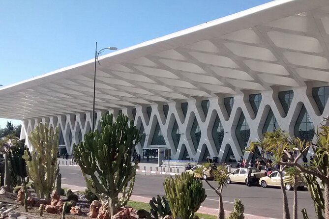Private Transfer From Fez to Marrakech Airport or City. - Booking Process