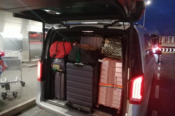 Private Transfer From Gatwick Airport to Portsmouth Cruise Terminal - Luxury Mercedes Vehicles