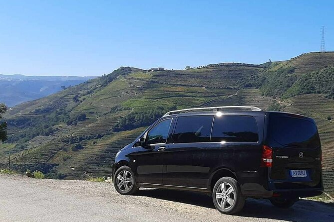 Private Transfer From Peso Da Régua to Porto Airport - Start Time and Operating Hours