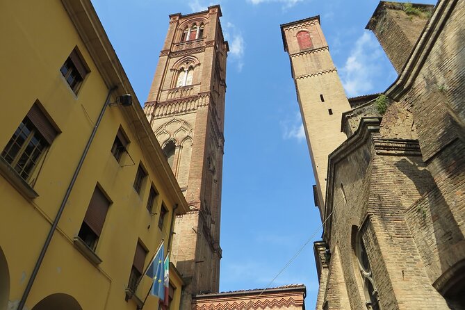 Private Transfer From Rome to Bologna With 2 Hours Sightseeing - Service Inclusions and Vehicle Comfort