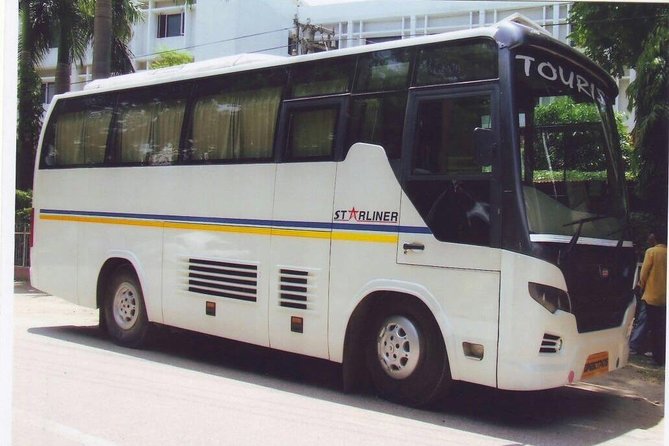 Private Transfer: New Delhi Railway Station to Hotel - Pickup Details