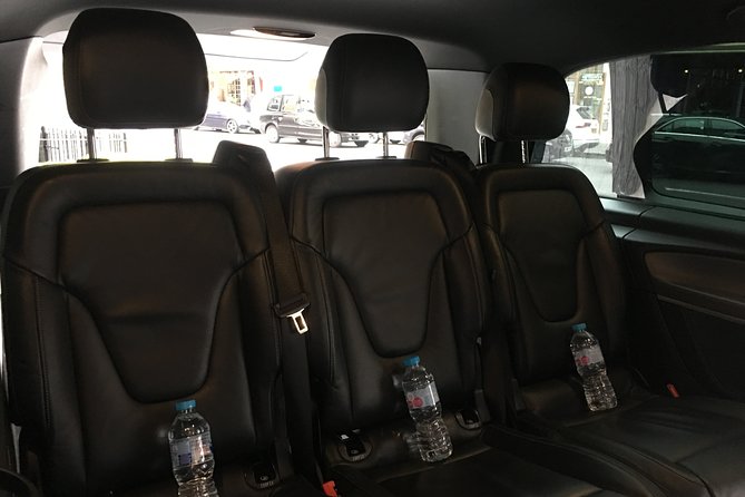 Private Transfers Between London Gatwick - London Luton Airports - Booking Details