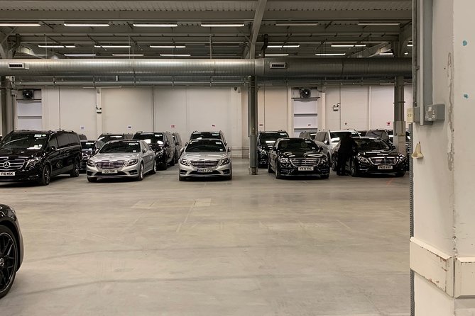 Private Transfers From London Heathrow to Gatwick Aiport - Booking Process