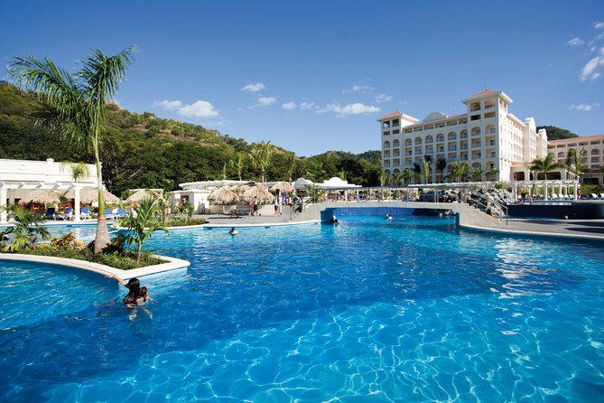 Private Transport Arenal to RIU Hotels All Inclusive - Cancellation Policy