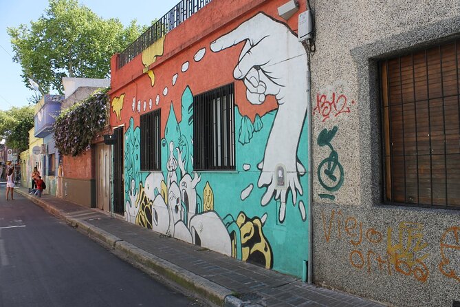 Private Urban Art in Palermo - Accessibility Features