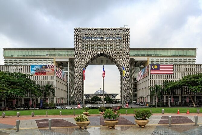 Putrajaya City Tour From Kuala Lumpur - Exclusions