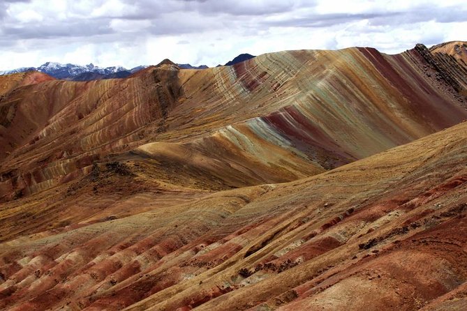 Rainbow Mountain Palccoyo & Hiking Retreat - Meeting Point and Pickup