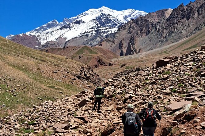 Road Trip and Hike in Aconcagua Park Through Horcones Valley - Inclusions and Gear Checklist