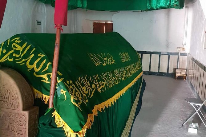 Salalah Islamic Private Full Day Cultural Tour - Pickup and Departure