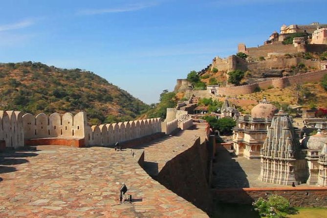 Same Day Excursion To Kumbhalgarh Fort & Ranakpur Jain Temple From Udaipur - Inclusions and Exclusions