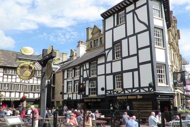 Self-Guided Manchester Scavenger Hunt: Mighty Manchester - Digital Photo Copies