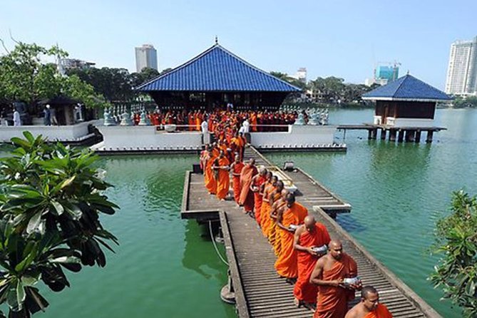 Shore Excursions Port Passenger Terminal to Colombo Wetland Tour. - Meeting Point Information