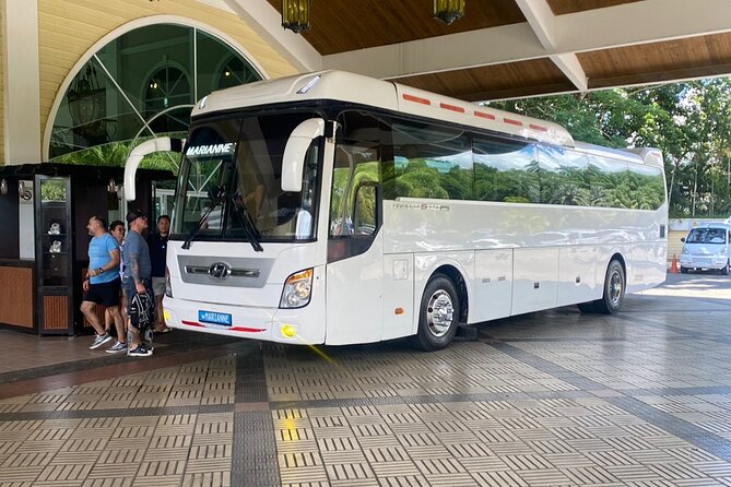 Shuttle to Santa Catalina - Transportation Service for Santa Catalina - Vehicle Features