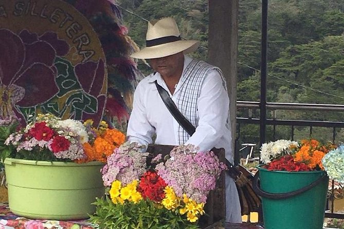 Silleteros: History And Tradition - Silleteros in Medellín