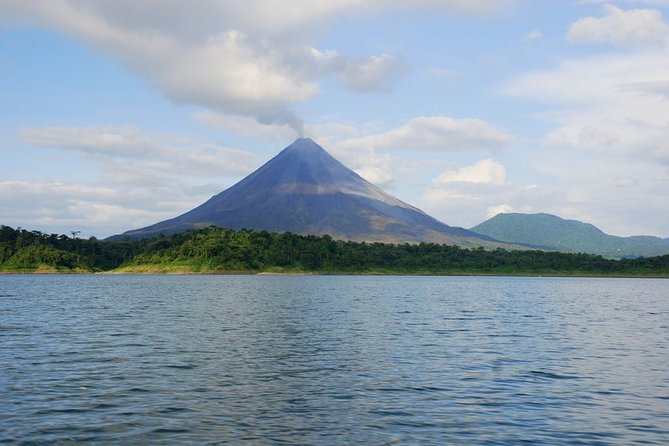 SJO Private Shuttle to Arenal - Drop-off Process in Arenal