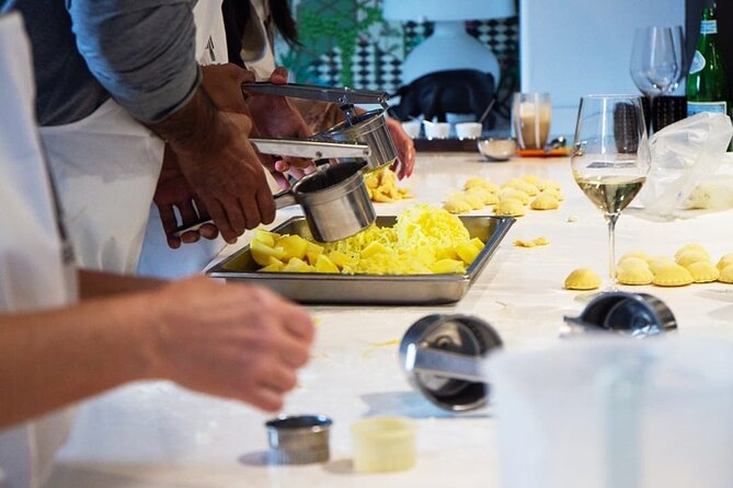 Small Group Positano Cooking Class Experience With Prosecco - Price and Booking Details