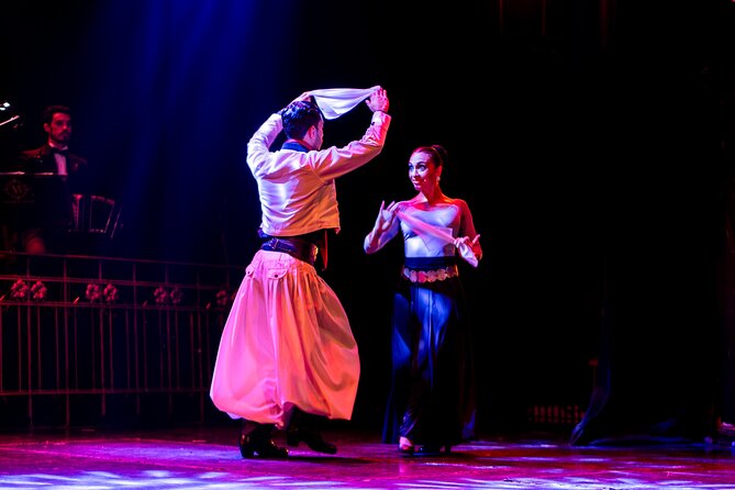 Snack Show at Mansión Tango
