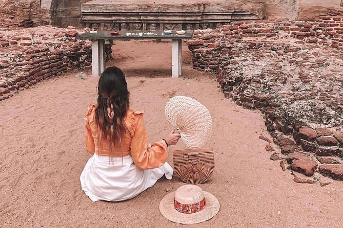 Sri Lanka Honeymoon Tour Package (12 Days , 11 Nights) Oll Including - Booking Information