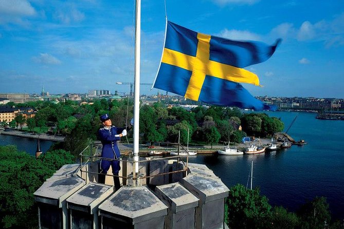 Stockholm BEST Walking Tour With Private Guide - Meeting and Pickup