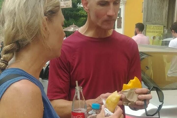 Street Food in Cartagena - Tips for Enjoying Street Food